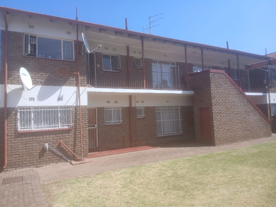 2 Bedroom Property for Sale in Randfontein Central Gauteng