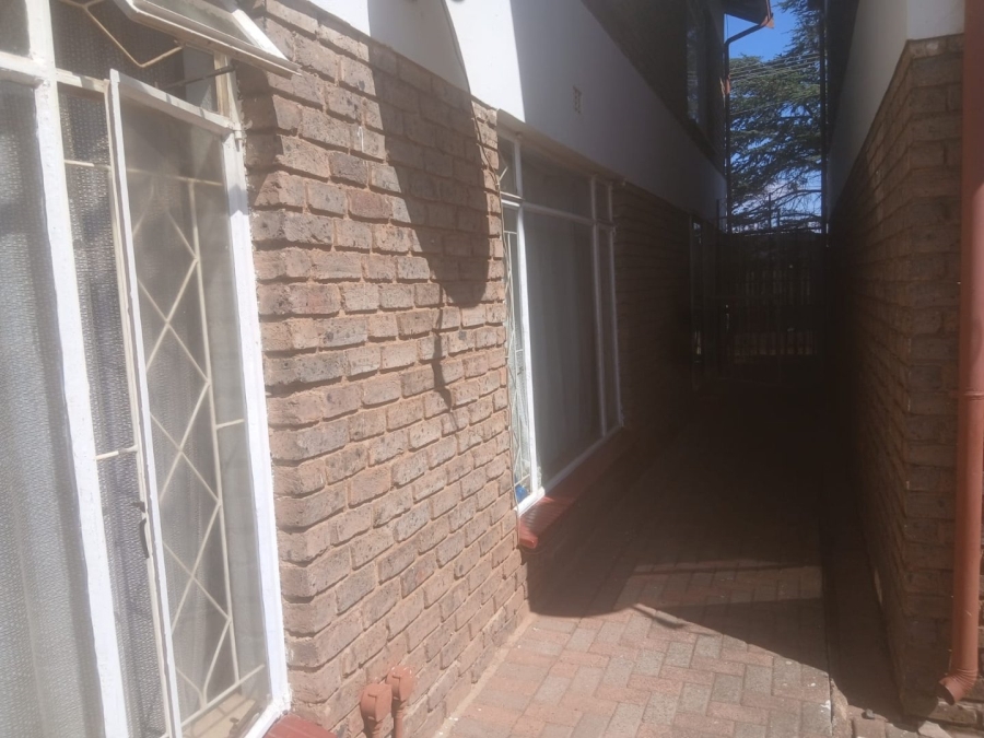 2 Bedroom Property for Sale in Randfontein Central Gauteng