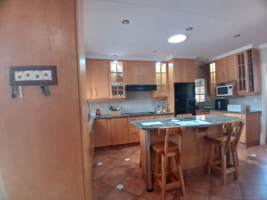 4 Bedroom Property for Sale in Greenhills Gauteng