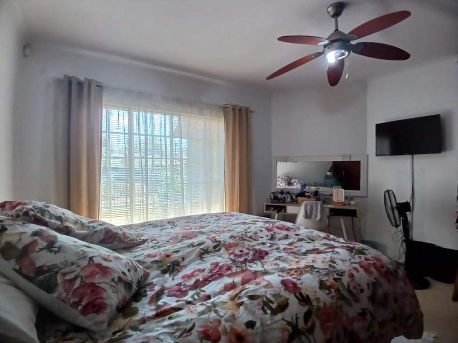 4 Bedroom Property for Sale in Greenhills Gauteng