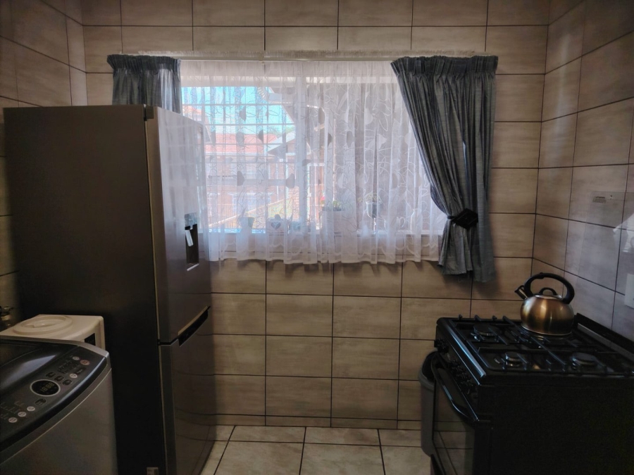 3 Bedroom Property for Sale in Greenhills Gauteng