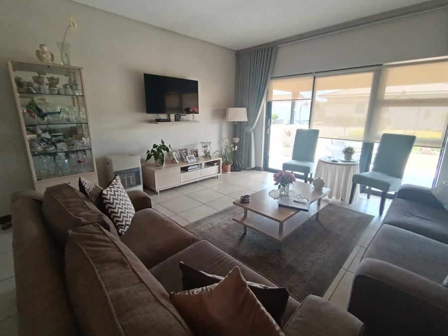 2 Bedroom Property for Sale in Eastlands Mature Lifestyle Estate Gauteng