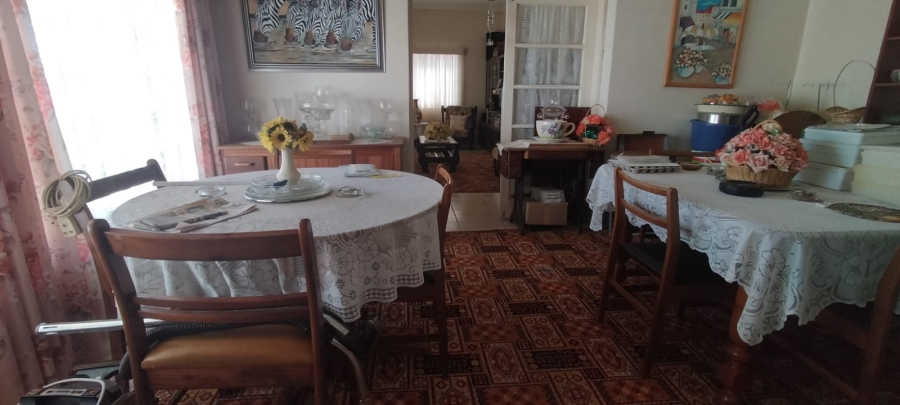 4 Bedroom Property for Sale in Dwarskloof Gauteng