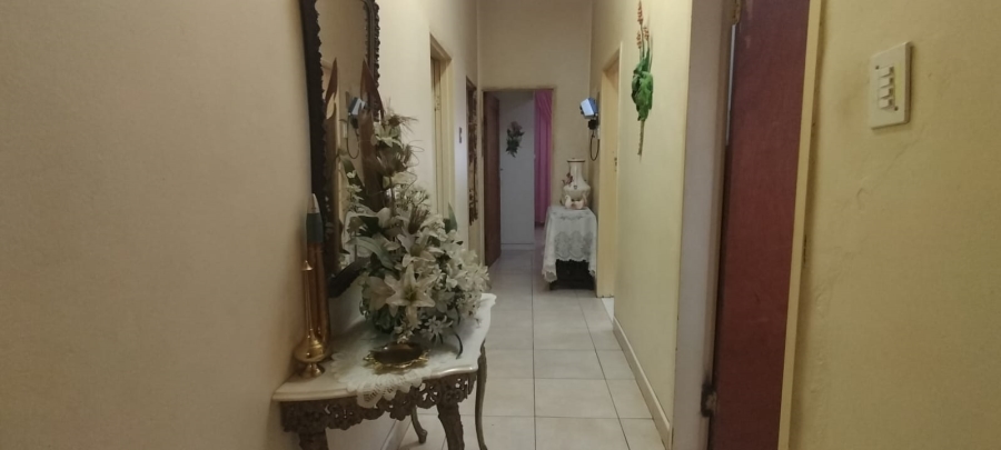 4 Bedroom Property for Sale in Dwarskloof Gauteng