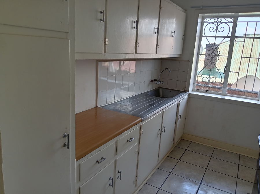 To Let 3 Bedroom Property for Rent in Turffontein Gauteng