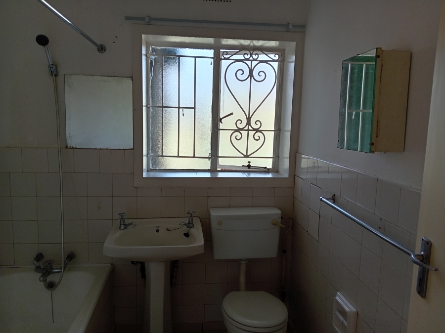 To Let 3 Bedroom Property for Rent in Turffontein Gauteng