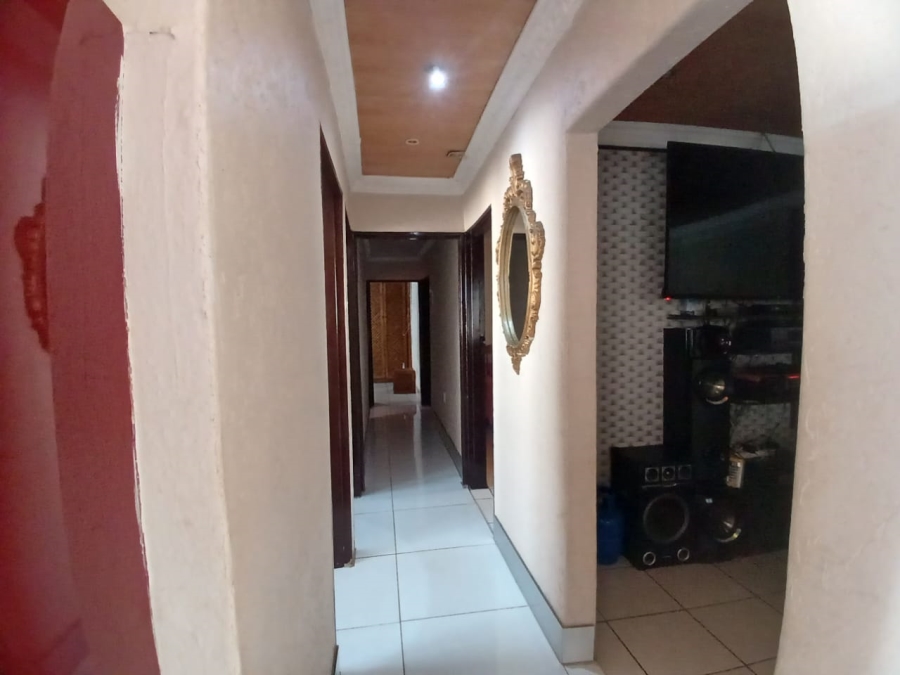 4 Bedroom Property for Sale in Doornkop Gauteng