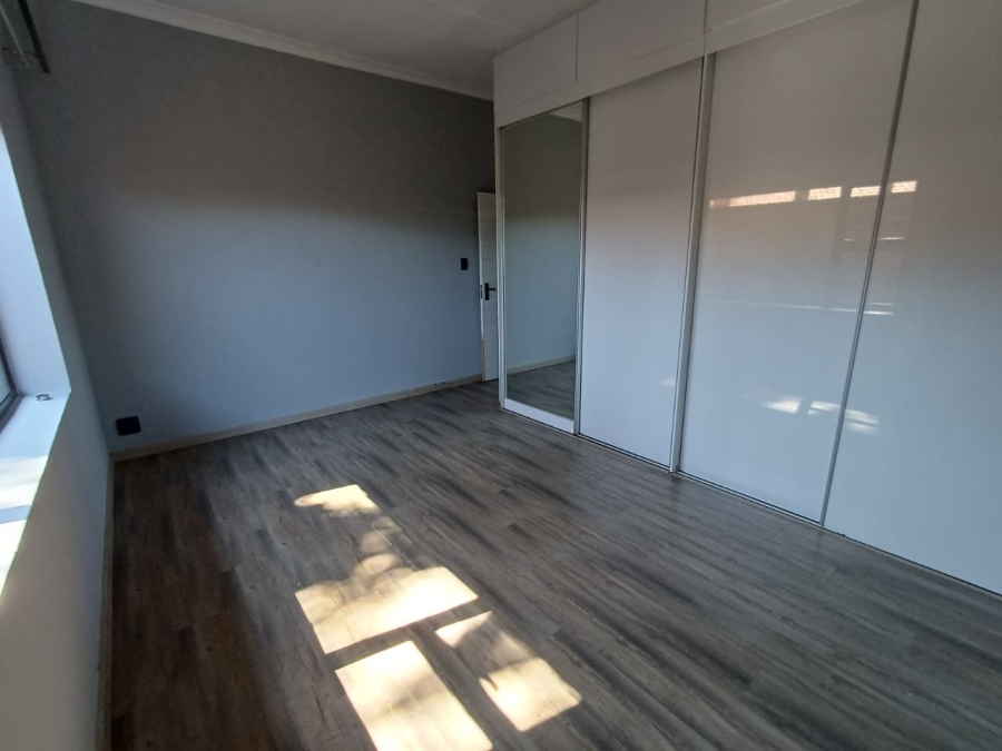4 Bedroom Property for Sale in Monument Gauteng