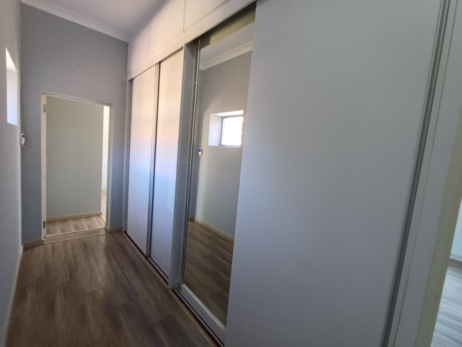 4 Bedroom Property for Sale in Monument Gauteng