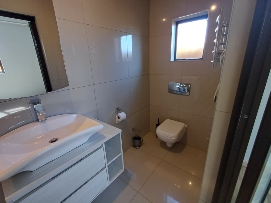 4 Bedroom Property for Sale in Monument Gauteng