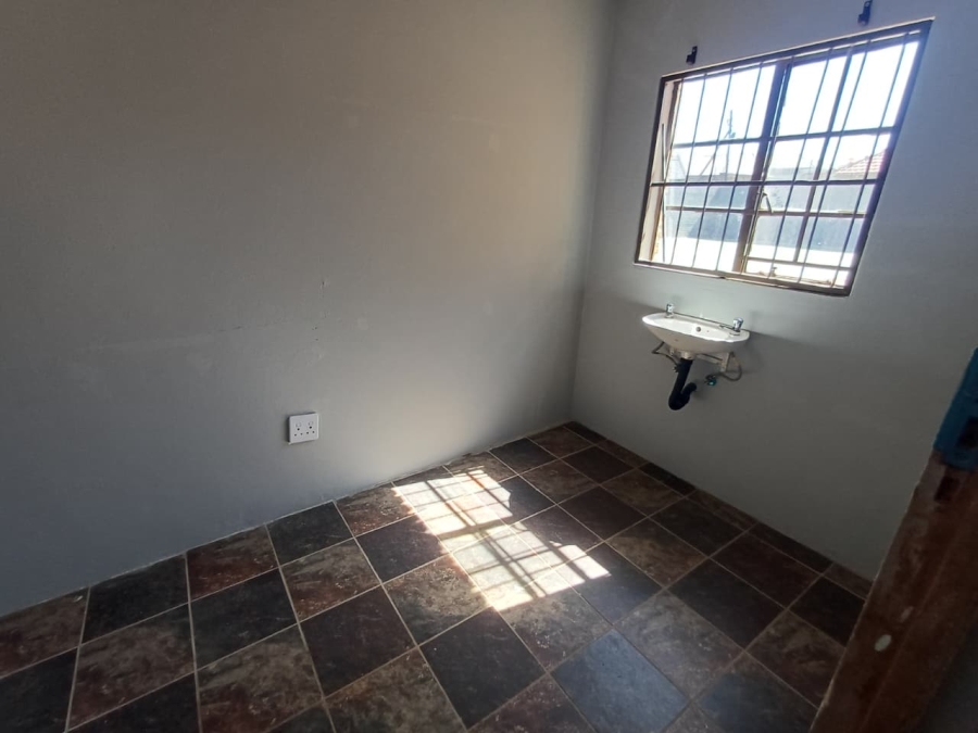 4 Bedroom Property for Sale in Monument Gauteng
