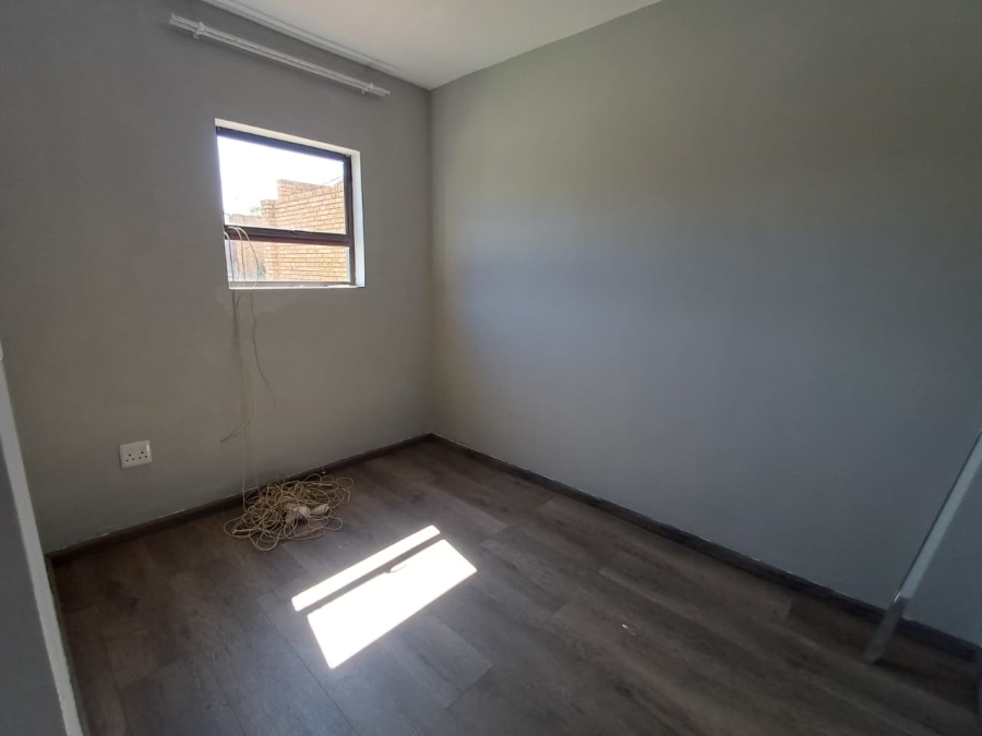 4 Bedroom Property for Sale in Monument Gauteng