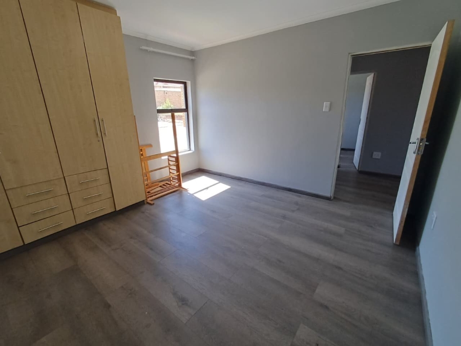 4 Bedroom Property for Sale in Monument Gauteng