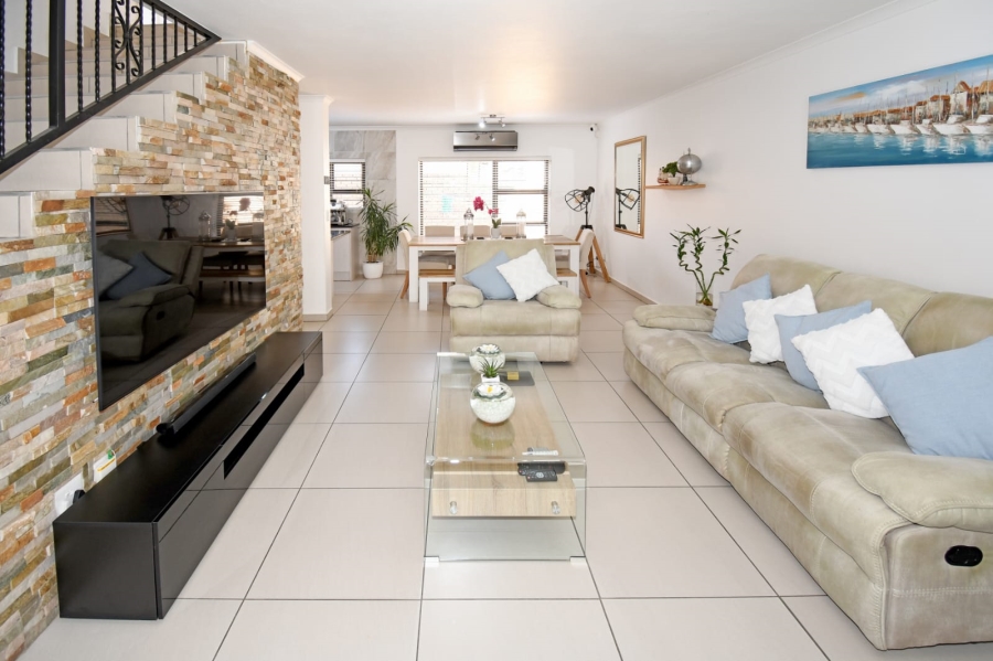 3 Bedroom Property for Sale in North Riding Gauteng