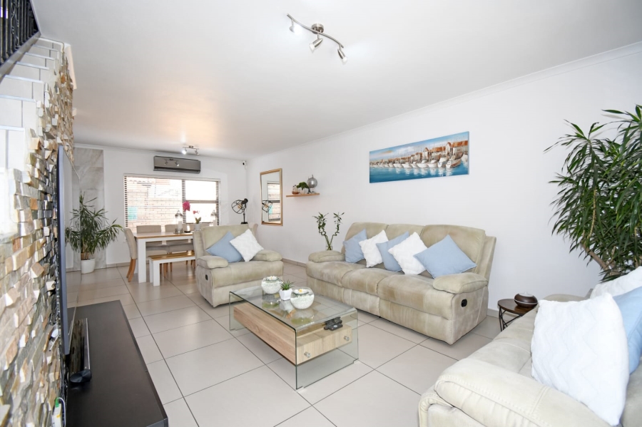 3 Bedroom Property for Sale in North Riding Gauteng