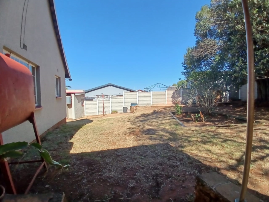 3 Bedroom Property for Sale in Lindhaven Gauteng