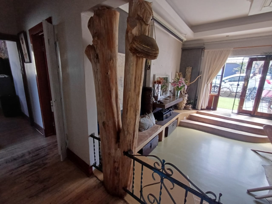 8 Bedroom Property for Sale in Florida Gauteng