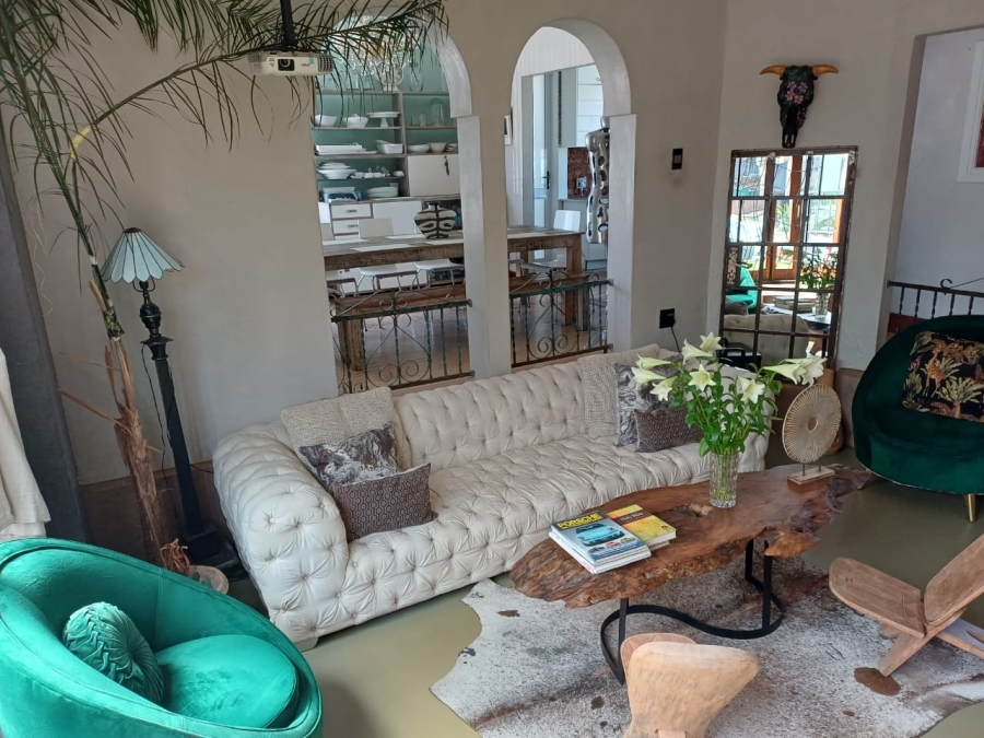 8 Bedroom Property for Sale in Florida Gauteng