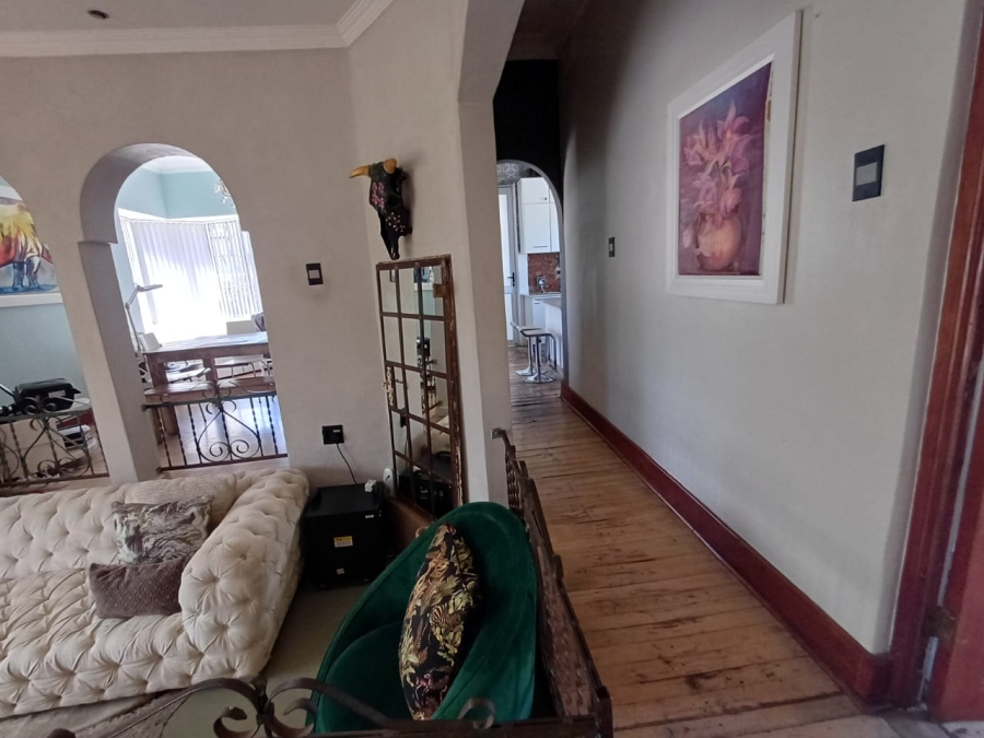 8 Bedroom Property for Sale in Florida Gauteng