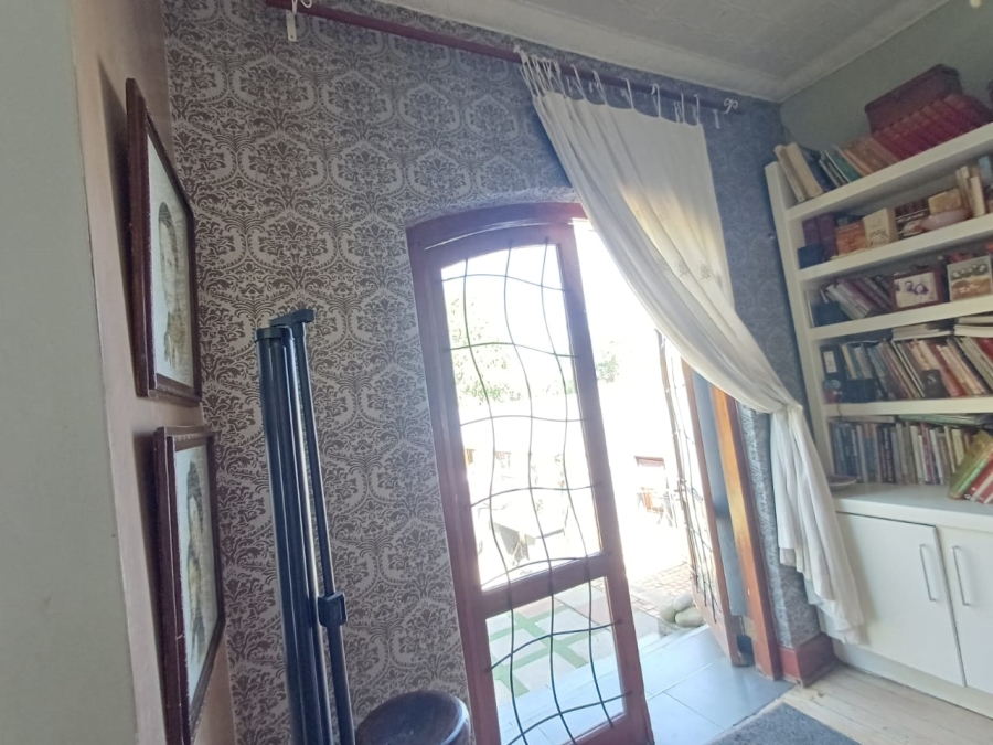 8 Bedroom Property for Sale in Florida Gauteng