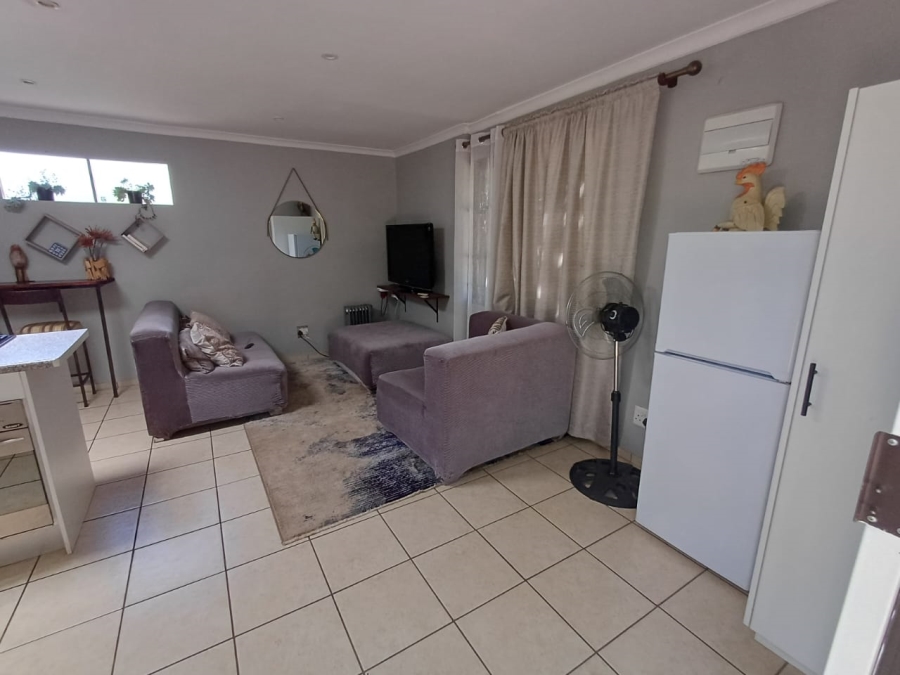 8 Bedroom Property for Sale in Florida Gauteng