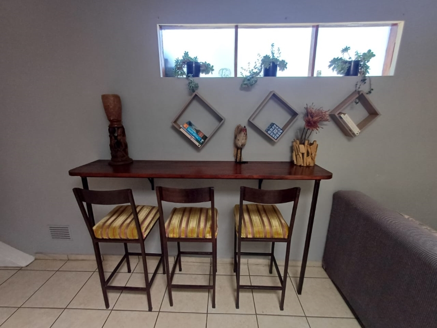 8 Bedroom Property for Sale in Florida Gauteng