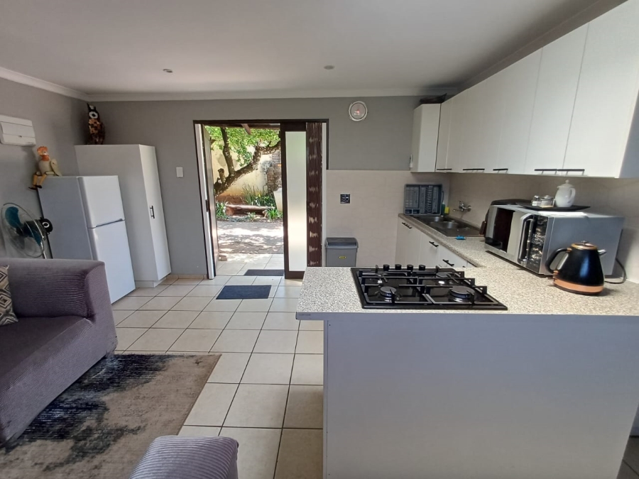 8 Bedroom Property for Sale in Florida Gauteng