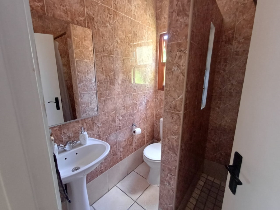 8 Bedroom Property for Sale in Florida Gauteng