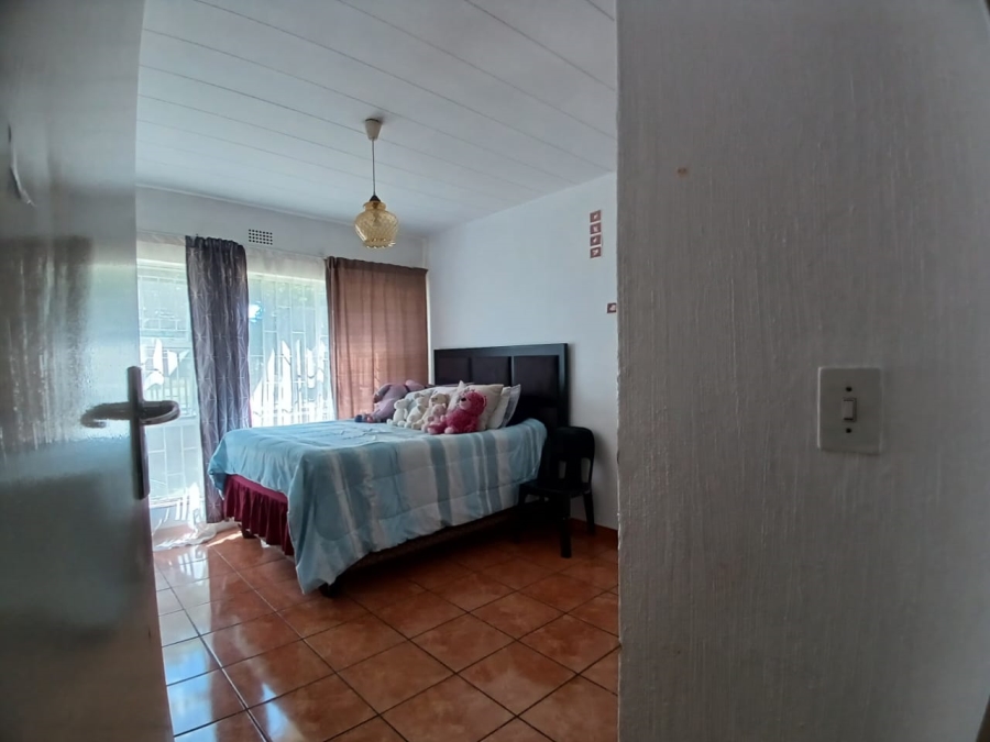 1 Bedroom Property for Sale in Lewisham Gauteng