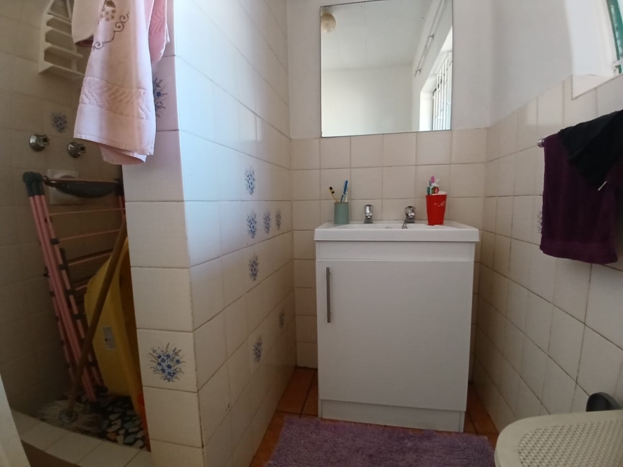 1 Bedroom Property for Sale in Lewisham Gauteng