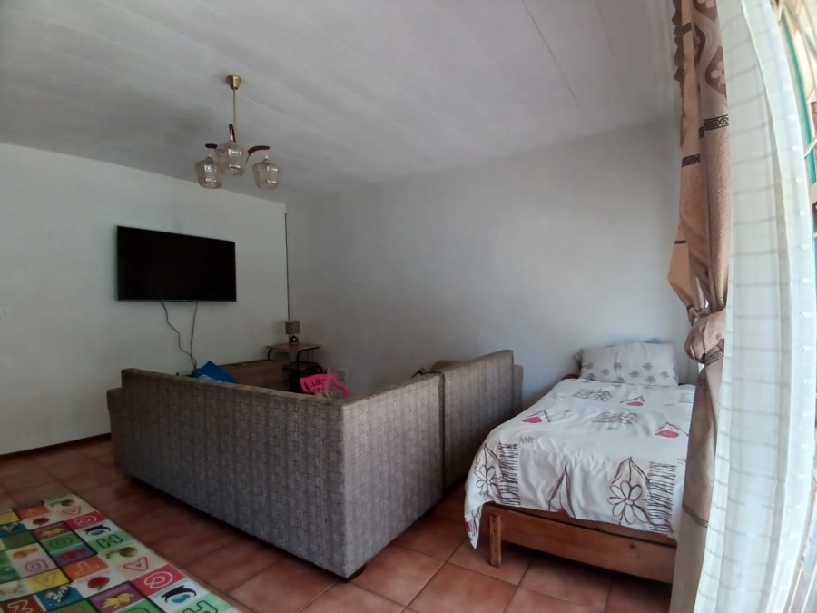 1 Bedroom Property for Sale in Lewisham Gauteng