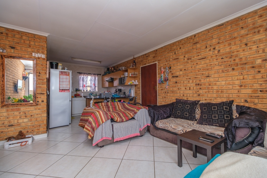 2 Bedroom Property for Sale in Rangeview Gauteng