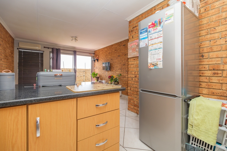 2 Bedroom Property for Sale in Rangeview Gauteng