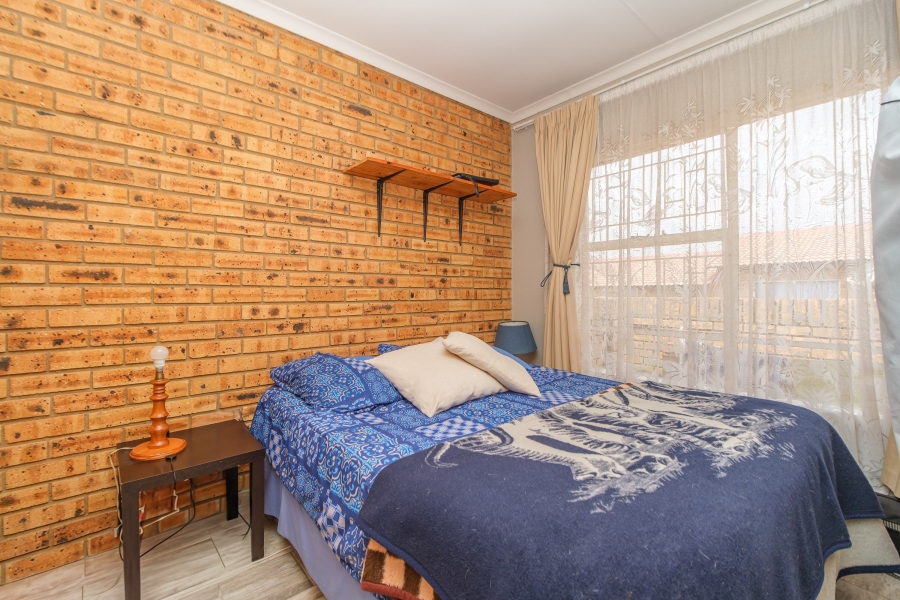 2 Bedroom Property for Sale in Rangeview Gauteng