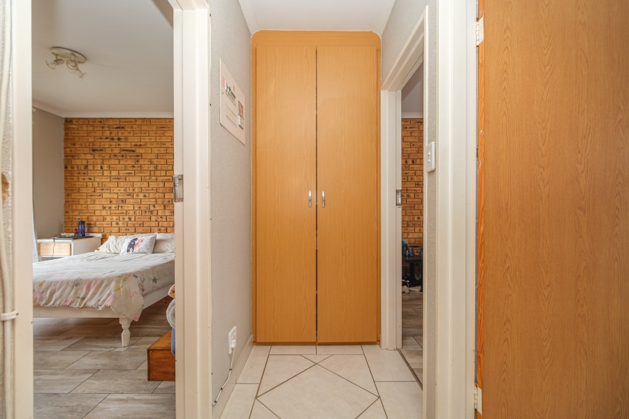 2 Bedroom Property for Sale in Rangeview Gauteng