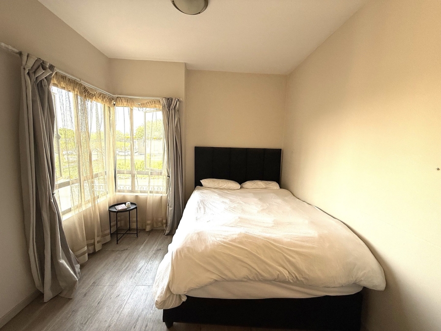 1 Bedroom Property for Sale in Morningside Gauteng