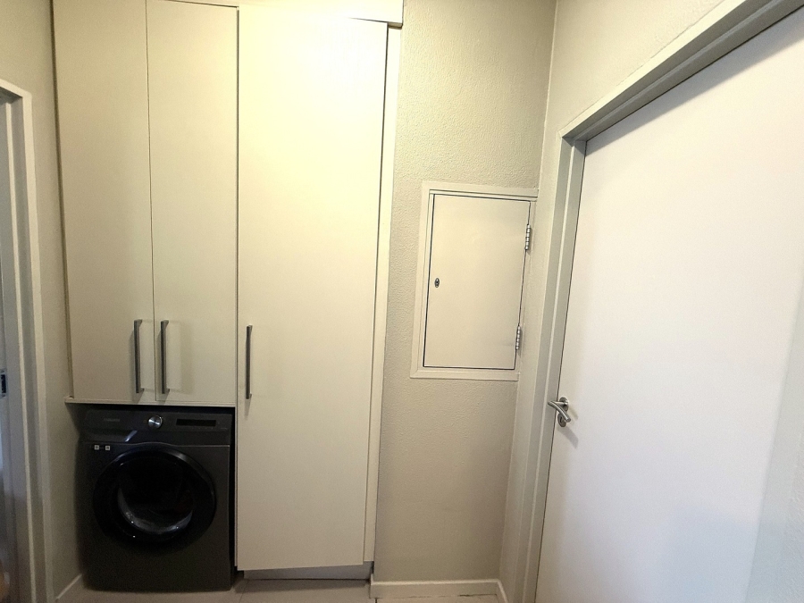 1 Bedroom Property for Sale in Morningside Gauteng