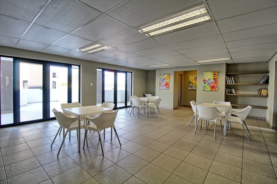 1 Bedroom Property for Sale in Morningside Gauteng