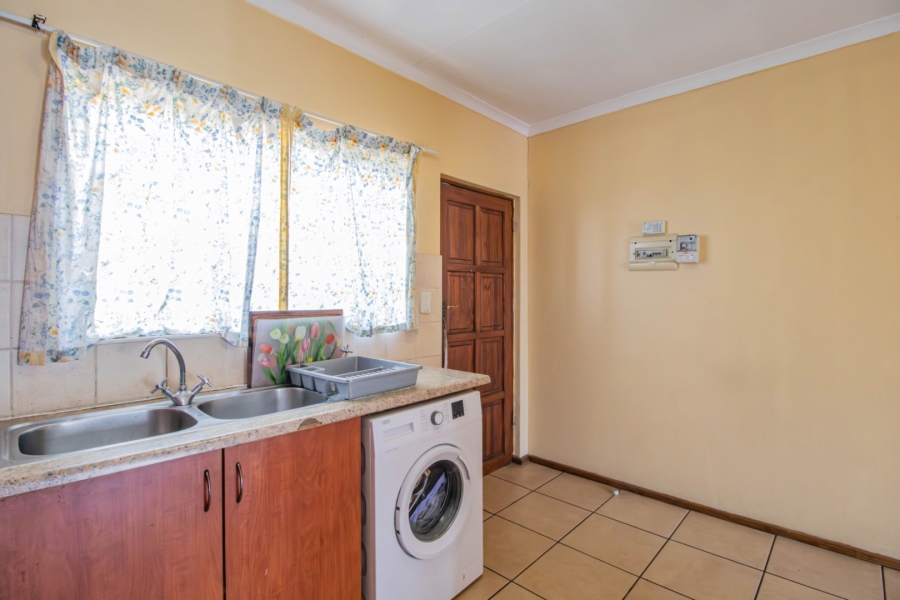 2 Bedroom Property for Sale in Rynfield Gauteng