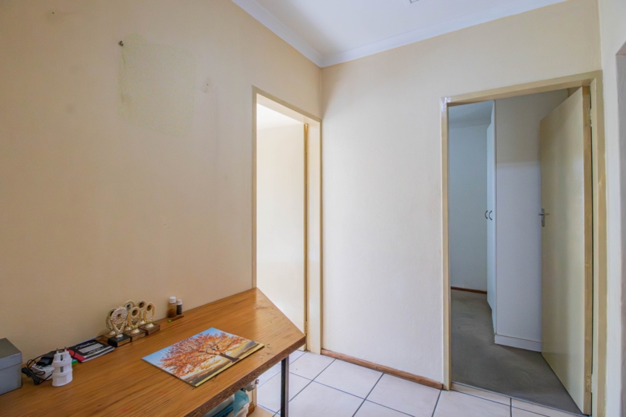 2 Bedroom Property for Sale in Rynfield Gauteng
