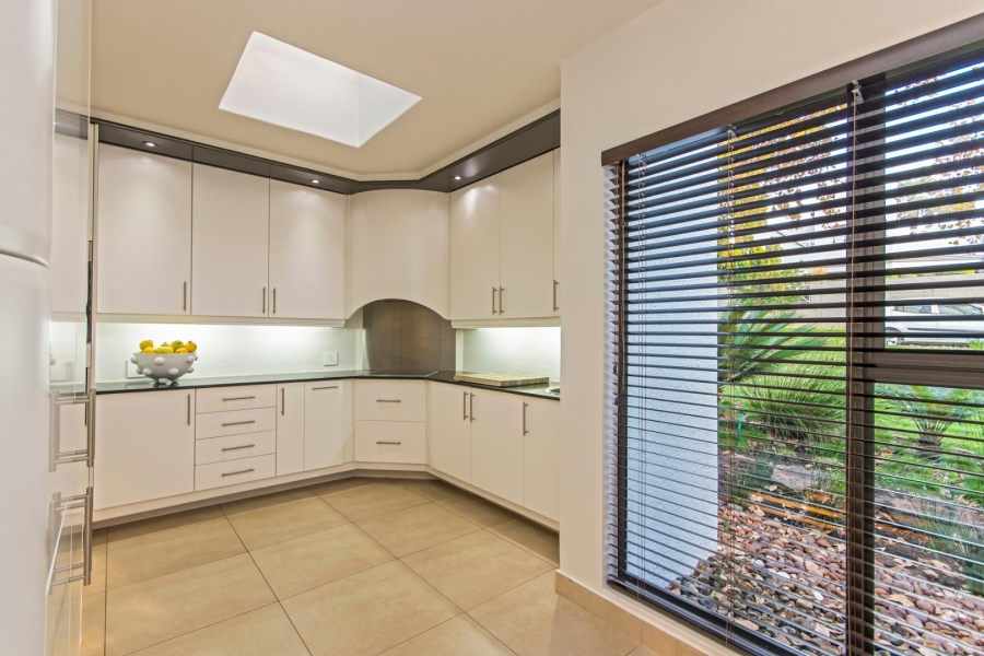 To Let 3 Bedroom Property for Rent in Dainfern Golf Estate Gauteng