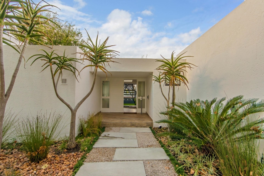 To Let 3 Bedroom Property for Rent in Dainfern Golf Estate Gauteng