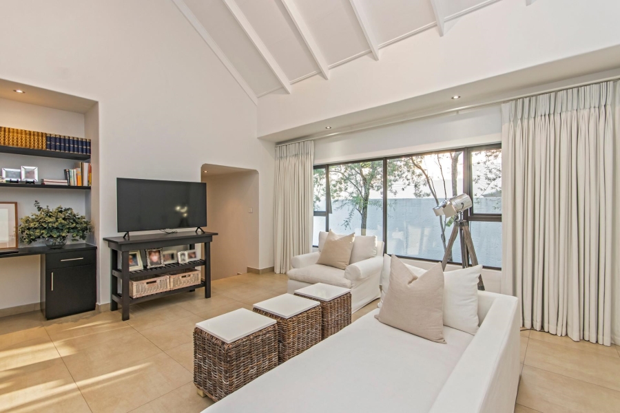 To Let 3 Bedroom Property for Rent in Dainfern Golf Estate Gauteng