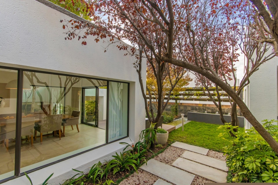 To Let 3 Bedroom Property for Rent in Dainfern Golf Estate Gauteng