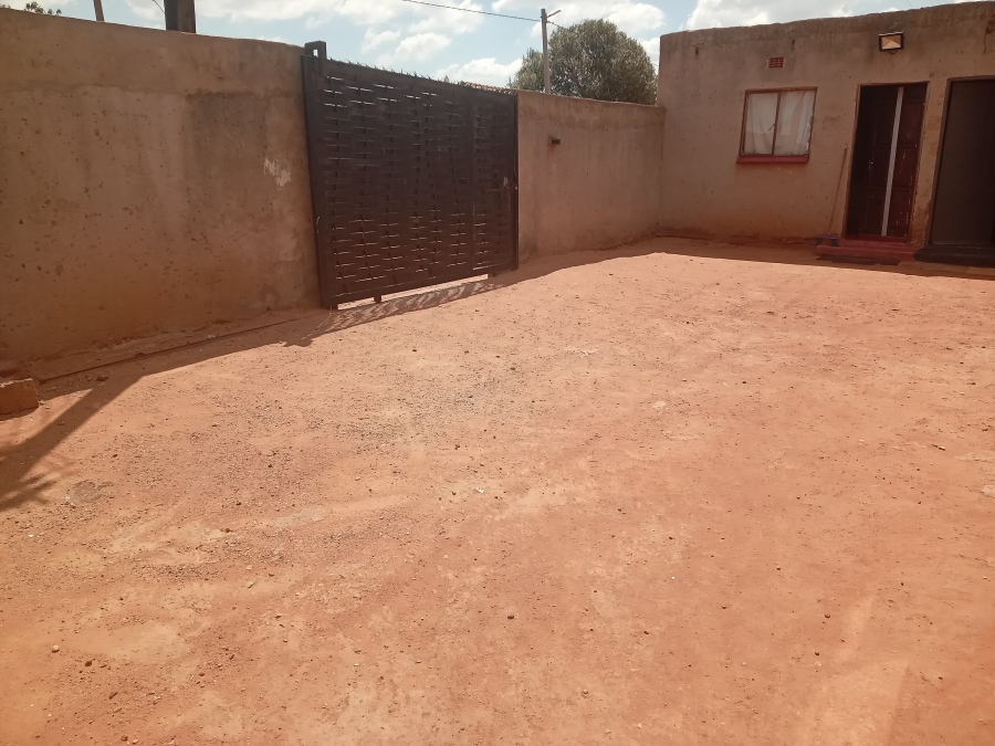 2 Bedroom Property for Sale in Bram Fischerville Gauteng