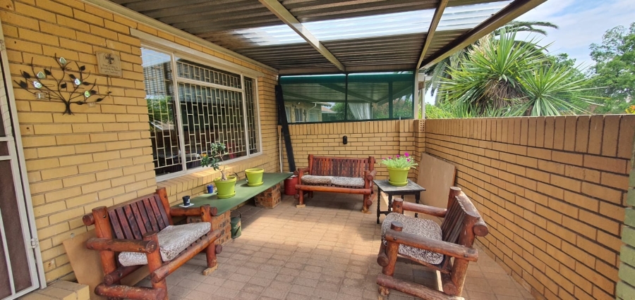 3 Bedroom Property for Sale in Dal Fouche Gauteng