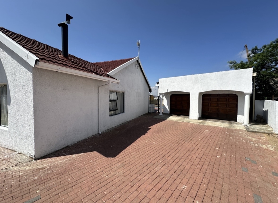 3 Bedroom Property for Sale in Kibler Park Gauteng