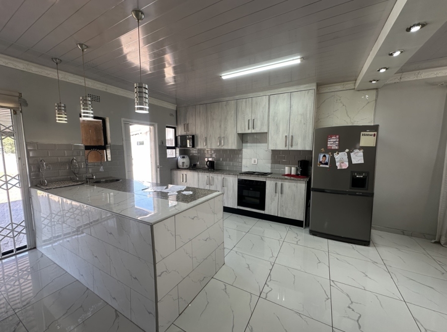 3 Bedroom Property for Sale in Kibler Park Gauteng