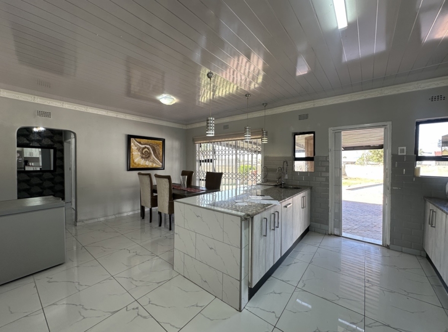 3 Bedroom Property for Sale in Kibler Park Gauteng