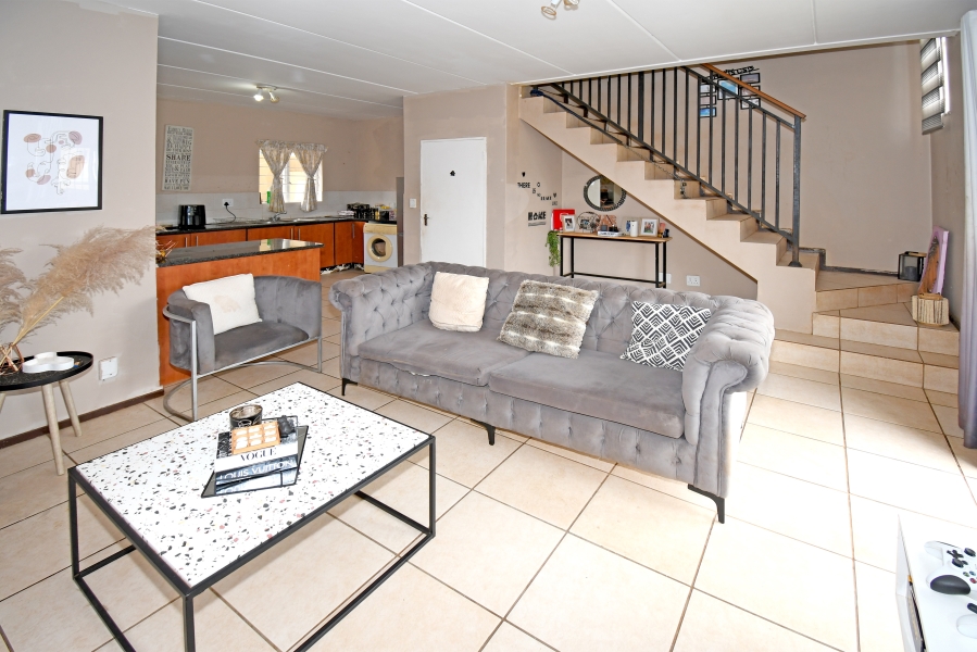 2 Bedroom Property for Sale in Zandspruit Gauteng